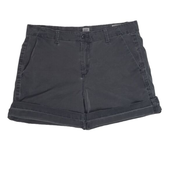 GAP 5" washed black roll‎ up girlfriend chino shorts 8 - Picture 1 of 12